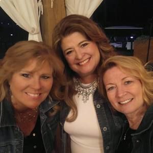 Meet your Posher, Liz